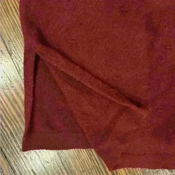 Mudpie Sweater Women's Sz L Crew Side Vents Hem Neck Knitted Pullover Maroon Red - Picture 5 of 6
